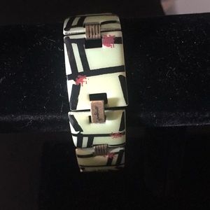 Enamel linked bracelet